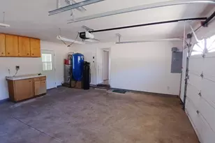 1360 W Linn Rd, Eagle Point, OR 97524 - Photo 32