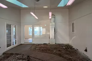 1360 W Linn Rd, Eagle Point, OR 97524 - Photo 22