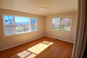 1360 W Linn Rd, Eagle Point, OR 97524 - Photo 24