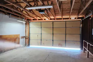 1360 W Linn Rd, Eagle Point, OR 97524 - Photo 42