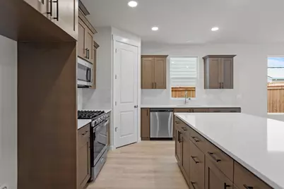 1140 Pumpkin Ridge Drive #336, Eagle Point, OR 97524 - Photo 6