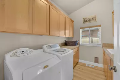 4013 SW Tommy Armour Lane, Redmond, OR 97756 - Photo 30