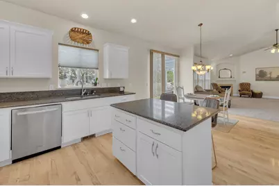 4013 SW Tommy Armour Lane, Redmond, OR 97756 - Photo 10