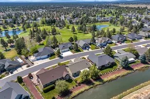 4013 SW Tommy Armour Ln, Redmond, OR 97756 - Photo 30