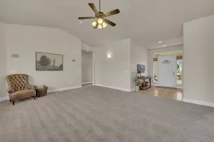 4013 SW Tommy Armour Ln, Redmond, OR 97756 - Photo 14