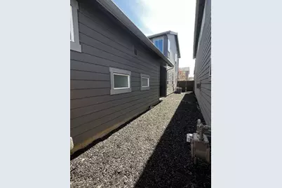 3734 NE Petrosa Avenue, Bend, OR 97701 - Photo 20