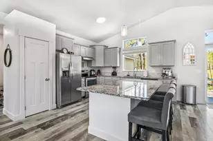 17154 Covina Rd, Bend, OR 97707 - Photo 16
