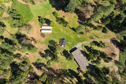 1080 Hays Cut Off Road, Cave Junction, OR 97523 - Photo 40