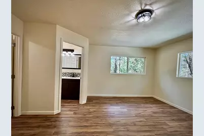 5125 Hugo Road, Grants Pass, OR 97526 - Photo 10