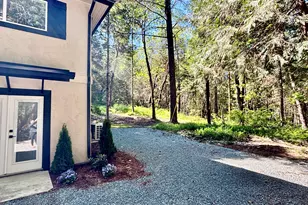 5125 Hugo Rd, Grants Pass, OR 97526 - Photo 42