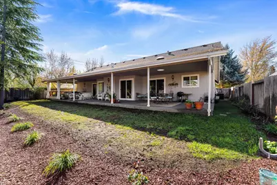 1206 Devonshire Way, Grants Pass, OR 97527 - Photo 24