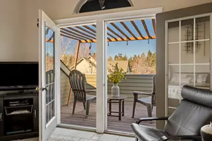 2566 NE Keats Dr, Bend, OR 97701 - Photo 28
