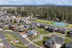 608 S Birch St, Sisters, OR 97759 - Photo 74