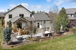 608 S Birch St, Sisters, OR 97759 - Photo 74