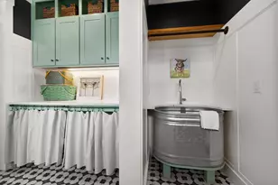 608 S Birch St, Sisters, OR 97759 - Photo 32