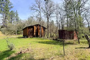 15 Twin Oaks Rd, Jacksonville, OR 97530 - Photo 26