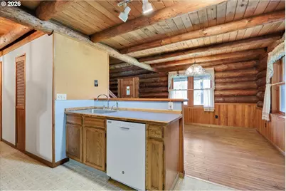 3805 Briar Knob Loop NE, Scotts Mills, OR 97375 - Photo 16