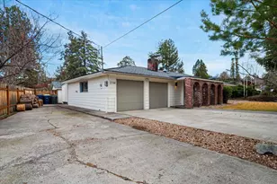 2154 NE Shepard Rd, Bend, OR 97701 - Photo 4