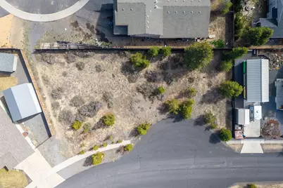 51368 Apache Tears, La Pine, OR 97739 - Photo 8