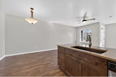 3135 SW 28th Street, Redmond, OR 97756 - Photo 8