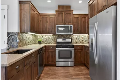 3135 SW 28th Street, Redmond, OR 97756 - Photo 4