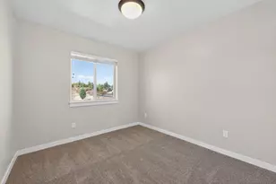 3135 SW 28th St, Redmond, OR 97756 - Photo 18