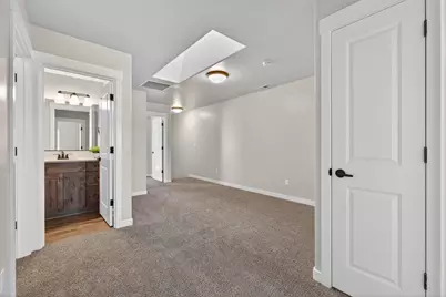 3135 SW 28th Street, Redmond, OR 97756 - Photo 24