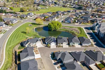 2586 Tiffin Way, Medford, OR 97504 - Photo 30