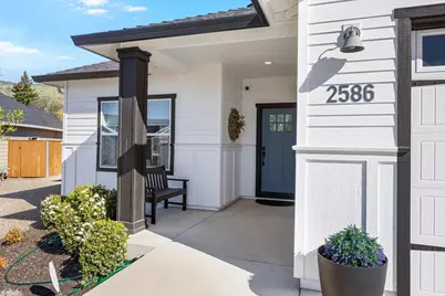 2586 Tiffin Way, Medford, OR 97504 - Photo 4