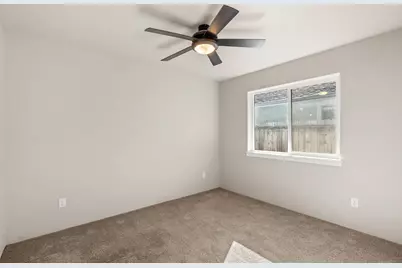 149 SW Otter Court, Grants Pass, OR 97527 - Photo 16