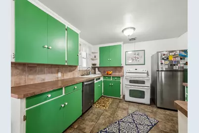 4630 Clinton Avenue, Klamath Falls, OR 97603 - Photo 6