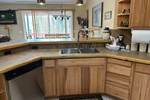 139957 Pine Creek Loop, Crescent Lake, OR 97733 - Photo 14