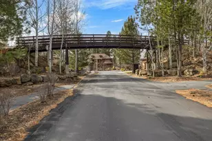 19056 NW Mount Shasta Dr, Bend, OR 97703 - Photo 42