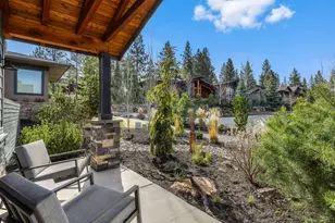 19056 NW Mount Shasta Dr, Bend, OR 97703 - Photo 32