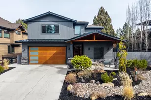 19056 NW Mount Shasta Dr, Bend, OR 97703 - Photo 2