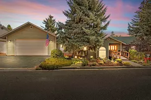 99 Ridgecrest Dr, Klamath Falls, OR 97601 - Photo 1
