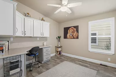 900 Kings Way, Grants Pass, OR 97526 - Photo 26