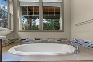 2672 NW Brickyard St, Bend, OR 97703 - Photo 36