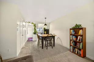 495 Chestnut St, Ashland, OR 97520 - Photo 2