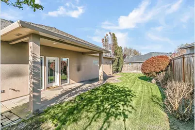 235 Prairie Landing Drive, Eagle Point, OR 97524 - Photo 48