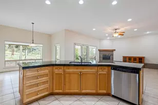 825 Victoria Falls Dr, Redmond, OR 97756 - Photo 12