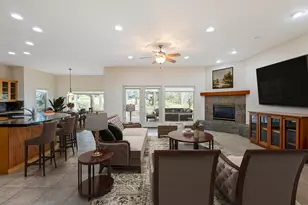 825 Victoria Falls Dr, Redmond, OR 97756 - Photo 4