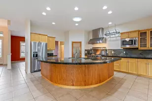 825 Victoria Falls Dr, Redmond, OR 97756 - Photo 8