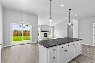 3750 Carlin Dr, Medford, OR 97504 - Photo 16