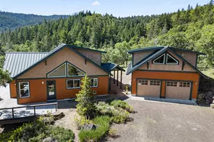 30 Steinman Dr, Ashland, OR 97520 - Photo 2