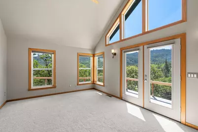 30 Steinman Drive, Ashland, OR 97520 - Photo 22