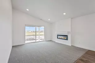 4144 SW Pumice Ave, Redmond, OR 97756 - Photo 6