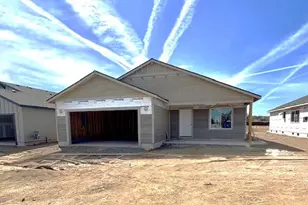4144 SW Pumice Ave, Redmond, OR 97756 - Photo 2