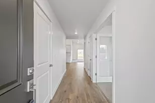 4144 SW Pumice Ave, Redmond, OR 97756 - Photo 2