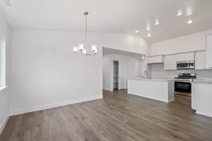 4144 SW Pumice Ave, Redmond, OR 97756 - Photo 10